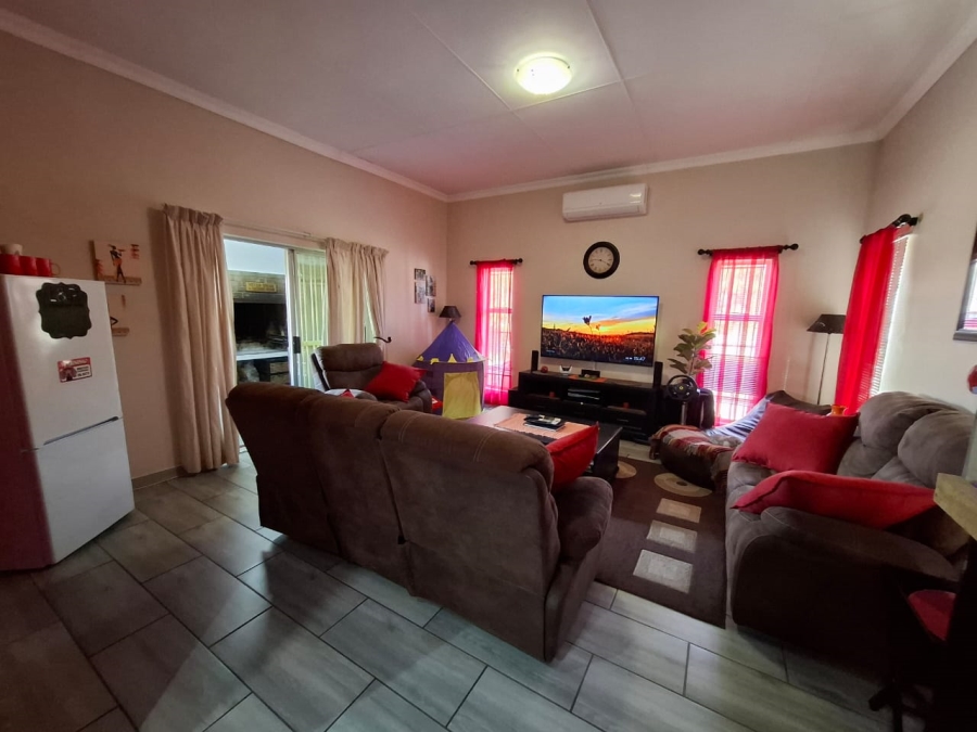 3 Bedroom Property for Sale in Universitas Ridge Free State